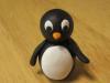 Как делать пингвина из пластилина